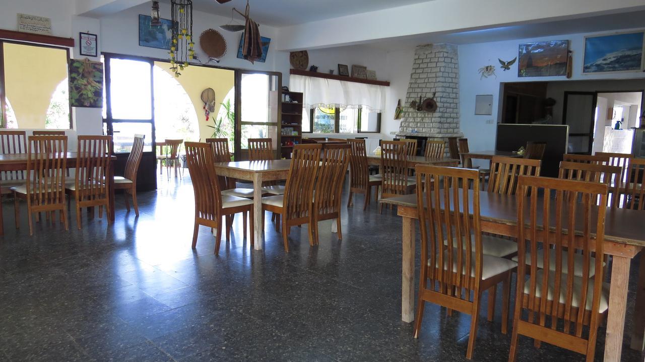 Elausa Hotel & Restaurant Rizokarpaso Экстерьер фото
